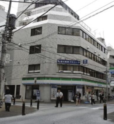 大橋御苑駅ビル別館外観